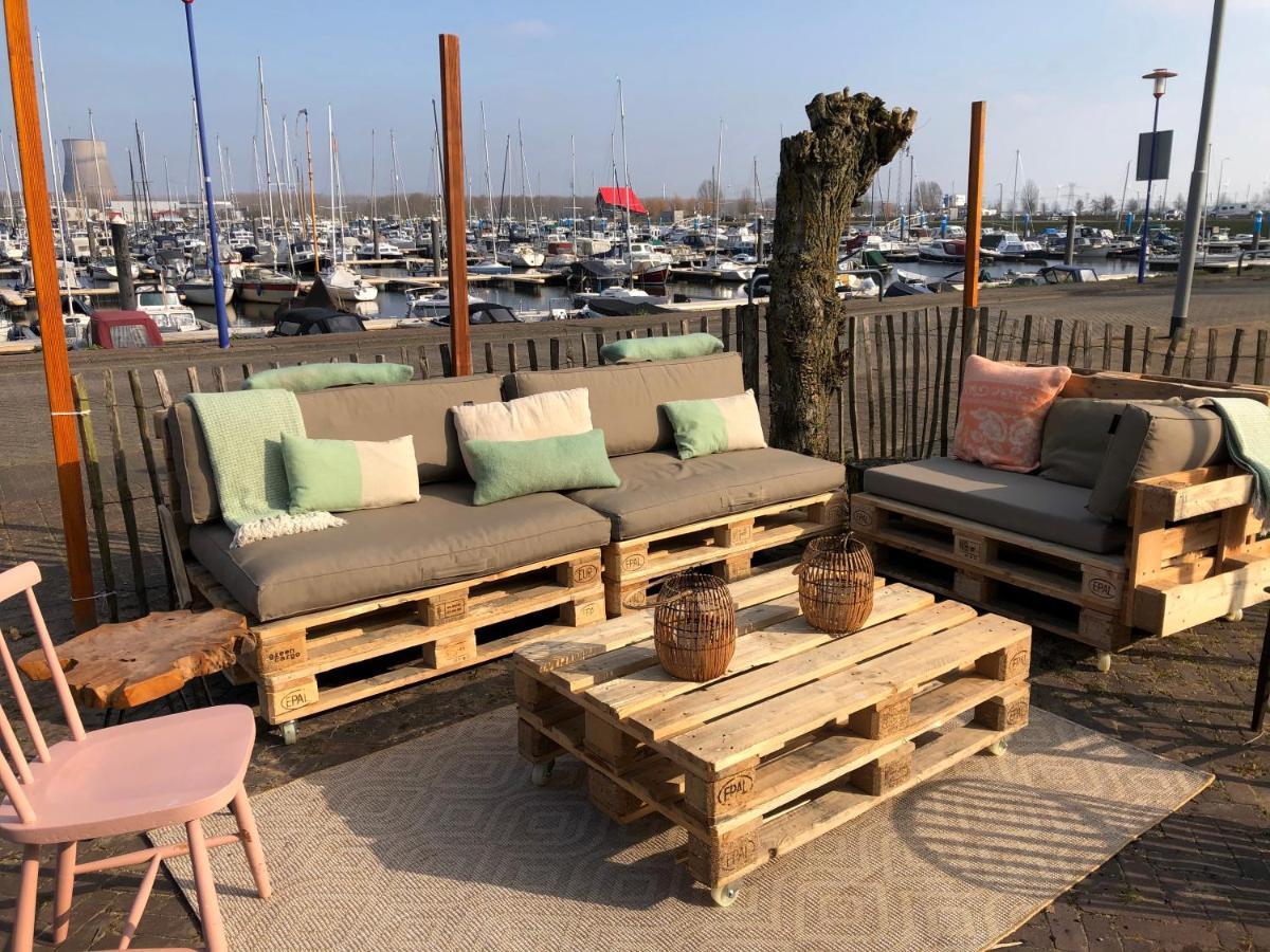 Bed And Breakfast De Biesbosch - In 'T Riet Drimmelen Luaran gambar